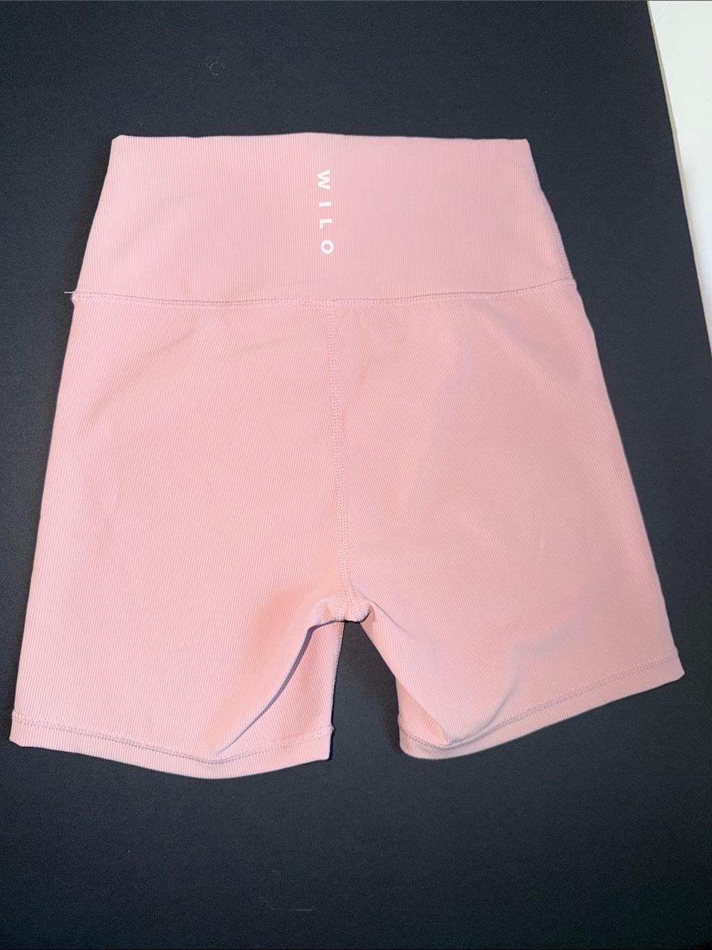 NWT Viral WILO The Label BlushPink
Probably at Pilates Sweatshirt and Shorts Set - Picture 7 of 8
